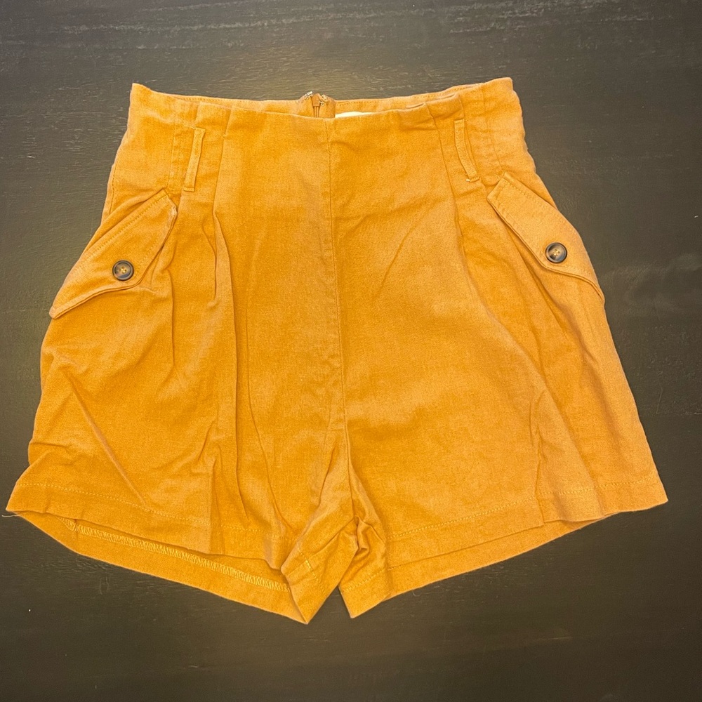 Mustard linen and cotton blend high waisted shorts